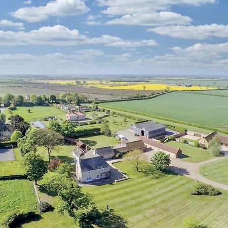 Charming Hen Cottage Countryside Retreat Lincoln Newball Exterior foto