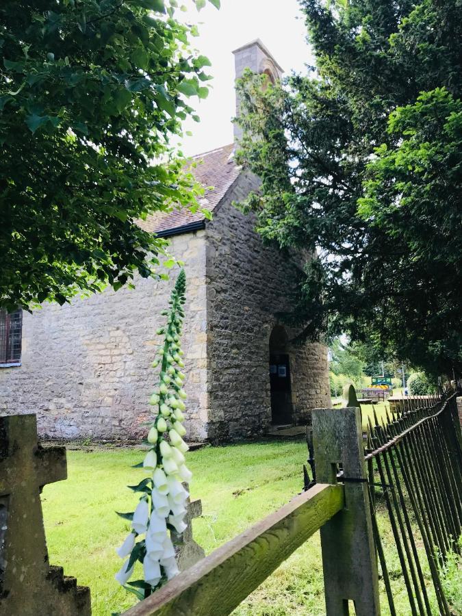 Charming Hen Cottage Countryside Retreat Lincoln Newball Exterior foto