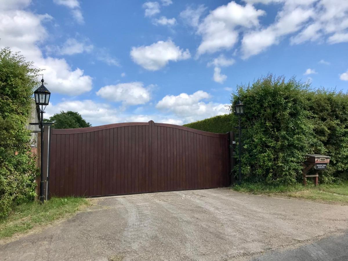 Charming Hen Cottage Countryside Retreat Lincoln Newball Exterior foto